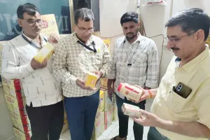 Ghee Seized : घटिया होने के संदेह पर इंदौर से जयपुर लाया जा रहा 1200 लीटर घी सीज