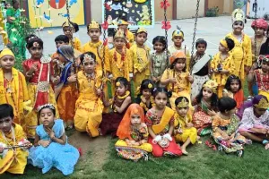 डीके स्कूल में हर्षोल्लास से मनाया श्रीकृष्ण जन्माष्टमी पर्व