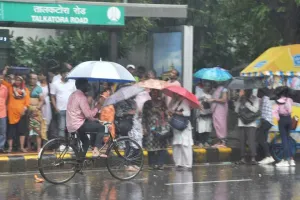 Delhi Air Quality Index: दिल्ली में रिकॉर्ड बारिश! दिल्ली वासियों को मिली साल की सबसे साफ व शुद्ध हवा
