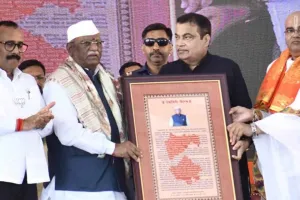 राज्यपाल हरिभाऊ बागडे को ‘देवगिरी गौरव’ से नवाजा