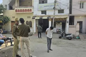 Income Tax Raid Udaipur: आयकर विभाग की बड़ी कार्रवाई! ट्रांसपोर्ट व्यवसाई से 50 किलो सोना व पांच करोड़ की नगदी बरामद