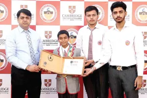 Sangaria News: सेंट एमएसजी ग्लोरियस इंटरनेशनल स्कूल के छोटे पैकेट का बड़ा धमाका!