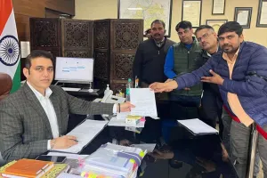 भ्रष्ट बताने वाली सूची जारी होने के विरोध में पटवारियों में रोष