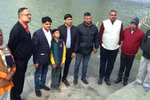 मकर संक्रांति पर यमुना में लगाई आस्था की डुबकी
