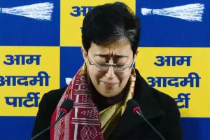 Delhi Election Results 2025: आतिशी ने रोते हुए किया ये ऐलान!