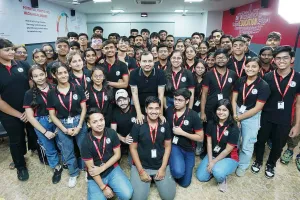 JEE Main Result 2025: सीकर में फिजिक्सवाला (पीडब्लू) के 3 छात्रों ने प्राप्त किए 99%  से अधिक अंक