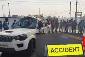 Muzaffarpur Accident: महाकुंभ से स्नान कर लौट रहे लोगों की स्कॉर्पियो पलटी, 5 की मौत