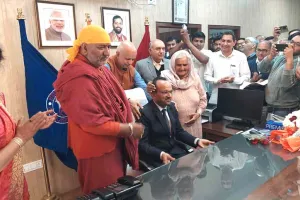 Haryana Board: बोर्ड चेयरमैन के रूप में डॉ. पवन कुमार ने संभाला पदभार