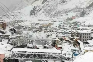 Uttarakhand Avalanche: बद्रीनाथ में ग्लेशियर फटा, चार मजदूरों की मौत