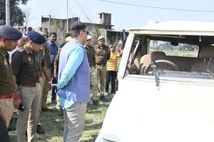 Maharajganj Road Accident: छात्राओं से भरी एक बोलेरो का भीषण सड़क हादसा, 3 छात्राओं की मौत