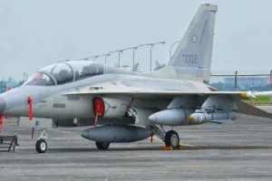 Philippine Fighter Jet Missing: वायुसेना का लड़ाकू विमान लापता, तलाश जारी
