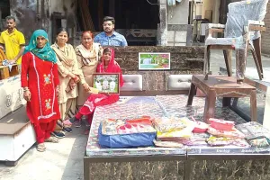 ‘Aashirwad’ Campaign: ‘फासला’ मायने नहीं रखता, ‘फरिश्ते’ हर जगह पहुंच जाते हैं! जैसे, शाह सतनाम जी नगर की साध-संगत!