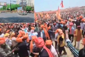 Agra: रक्त स्वाभिमान रैली में क्षत्रियों ने भरी हुंकार, लहराये डंडे व तलवारें