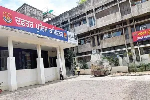 Punjab Police Transfers: जिम्मेवारी न निभाने वाले 69 पुलिस कर्मियों के किए तबादले