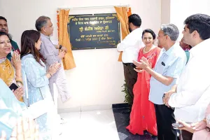 संजीव अरोड़ा ने सरकारी कॉलेज में बहुउद्देशीय हॉल का किया उद्घाटन