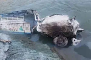 Uttarkashi Road Accident: उत्तरकाशी में हुआ बड़ा सड़क हादसा, पिकअप खाई में गिरी, 3 की मौके पर मौत