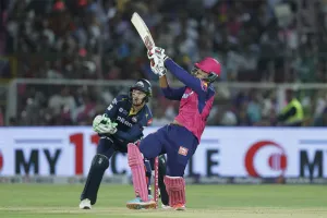 Youngest IPL centurion: सबसे कम उम्र के इस बल्लेबाज ने मचाया आईपीएल में कोहराम