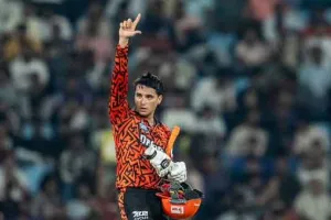 LSG vs SRH IPL 2025: हैदराबाद ने लखनऊ की करी कराई प्लेऑफ की उम्मीदों पर पानी फेरा!