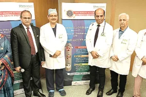 Mirror: आपके सजने, संवरने के साथ आपकी बीमारी भी बता सकता है दर्पण