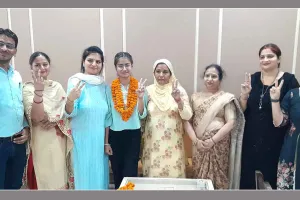संघर्ष की मिसाल बनी नरवाना की निधि- हरियाणा बोर्ड 10वीं परीक्षा में 495 अंक लेकर प्रदेश में तीसरा स्थान