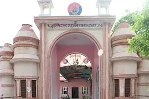 पीकअप से पेट्रोल-डीजल की अवैध ढुलाई, 1975 लीटर से अधिक पेट्रोलियम पदार्थ जब्त 