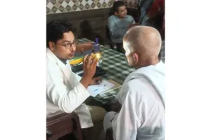 नि:शुल्क चिकित्सा शिविर मे 140 व्यक्तियों के स्वास्थ्य की जांच