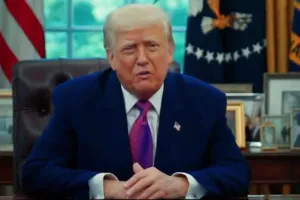 Donald Trumps Warn Iran: ईरान-इजरायल वॉर चरम पर, ट्रंप ने दी तत्काल प्रभाव से तेहरान खाली करने की चेतावनी
