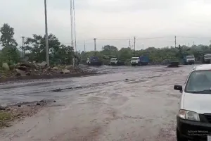 Dhanbad illegal mining accident: धनबाद में अवैध कोयला खनन के दौरान बड़ा हादसा, चाल धंसने से कई मजदूर दबे
