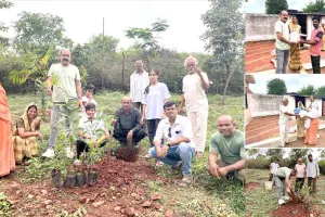 Welfare Works: पर्यावरण की सौगात संग मनाया जन्मदिन