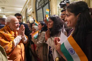 Narendra Modi Argentina Visit: 57 वर्षों में किसी भारतीय पीएम की पहली द्विपक्षीय यात्रा, भारत के संबंधों को प्रगाढ़ बनाने अर्जेंटीना पहुंचे मोदी
