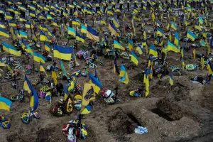 Russia ukraine attacks: रूस का यूक्रेनी सैन्य प्रतिष्ठानों पर बड़ा हमला, ड्रोन और मिसाइलों से कई हमले