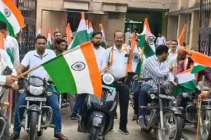 तहसील प्रशासन ने निकाली तिरंगा बाइक रैली