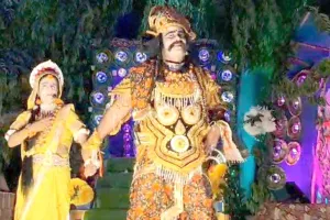 Ramlila: पंचवटी से सीता का हरण कर ले गया साधु वेशधारी रावण