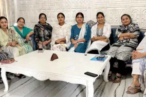Karva Chauth 2025: दस अक्टूबर को मनाया जाएगा करवा चौथ का पर्व