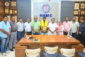 Shooting Competition 2025: मोहित ने शूटिंग में जीता गोल्ड, हुआ अभिनंदन
