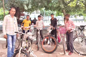 शिक्षा विभाग ने लगाया साइकिल मेला, 423 विद्यार्थियों ने पंसद की साइकिलें