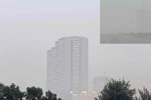 Air Pollution: दिवाली के पटाखों के बीच वायु गुणवत्ता स्तर 469 तक पहुंचा
