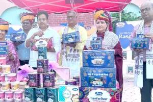 Saras Dairy: सरस की नई मिठाई श्रृंखला का शुभारंभ