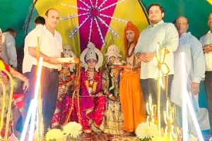 प्रभु श्रीराम को राजतिलक के साथ ही रामलीला महोत्सव का समापन