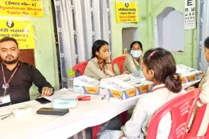 नि:शुल्क नेत्र शिविर में 226 मरीजों की आंखों की हुई जांच