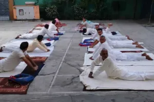 योग क्रियाएं कर मनाया भारतीय योग संस्थान का 59वां दिवस