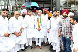 प्रदेश अध्यक्ष राव नरेंद्र सिंह का गुरुग्राम से चंडीगढ़ रवाना होते समय हरियाणा कांग्रेस प्रवक्ता सरदार सतनाम सिंह विर्क के निवास पर हुआ भव्य स्वागत किया