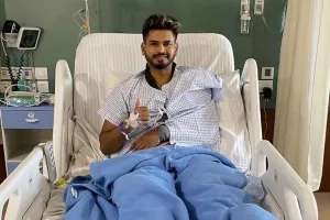 Shreyas Iyer Injuri Updates: भारतीय क्रिकेट टीम के उपकप्तान की सेहत को लेकर आई बड़ी अपडेट, जानें खेलेंगे या होंगे टीम से बाहर
