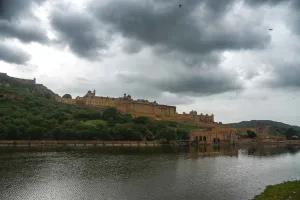Rajasthan Weather Update: राजस्थान मौसम विभाग ने बारिश को लेकर जारी किया बड़ा अपडेट