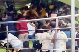 Andhra Temple Stampede Update: मंदिर में भगदड़ के बाद मंदिर संस्थापक ने कर डाला ये बड़ा दावा