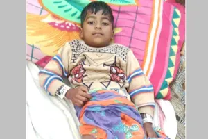 तीतरवाडा में सात वर्षीय मासूम पर छोड़ दिया पालतू कुत्ता, गम्भीर