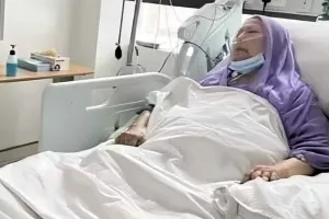 Khaleda Zia: बांग्लादेश की पूर्व प्रधानमंत्री खालिदा जिया के लिए मांगी जा रहीं देशभर में दुआएं