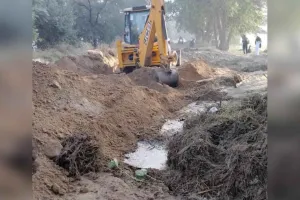 10 दिन बाद फिर टूटी खेड़ी माइनर नहर, किसानों की 8 एकड़ से ज्यादा फसल हुई जलमग्न