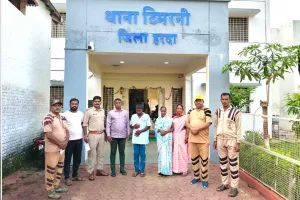 Maharashtra: 600 किलोमीटर दूर जाकर मंदबुद्धि व्यक्ति को उसके परिवार से मिलाया