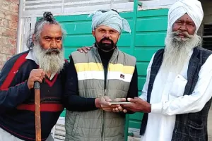 Honesty: डेरा श्रद्धालु ने मोबाइल लौटाकर निभाया ‘इन्सानियत’ का फर्ज